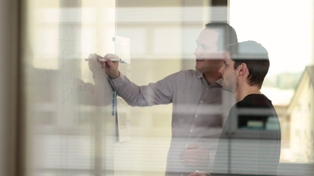 SMA - Recruitingfilm – Praktikum im internationalen Umfeld