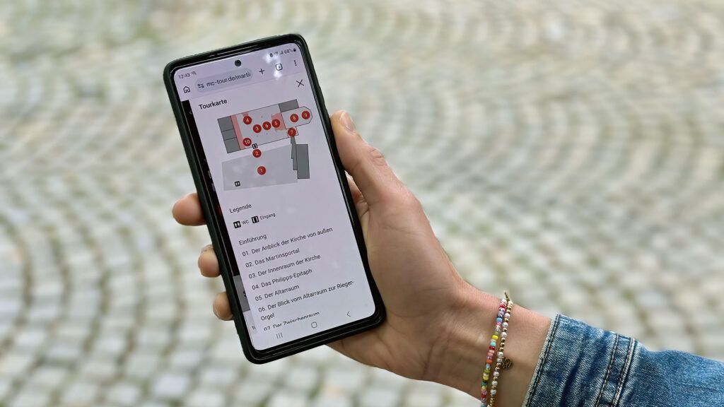 Kartenansicht der Multimediatour der Martinskirche Kassel auf einem Smartphone